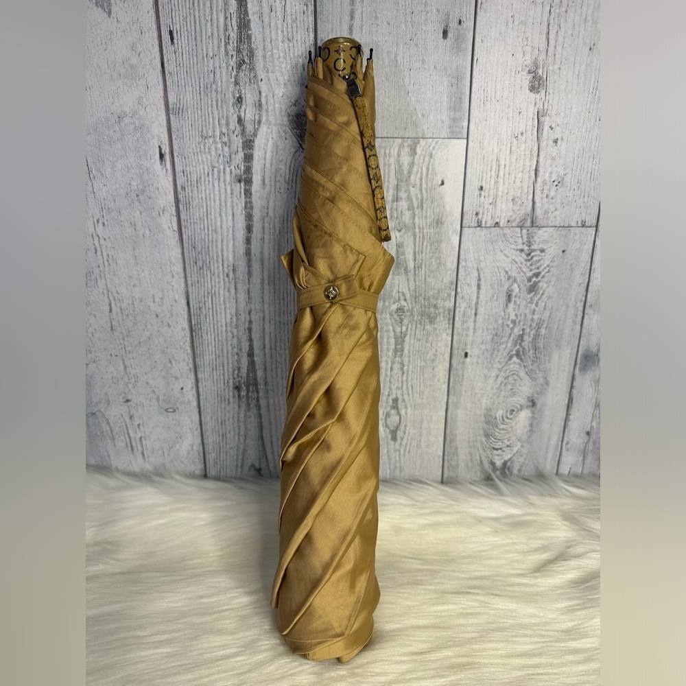 CELINE umbrella in gold